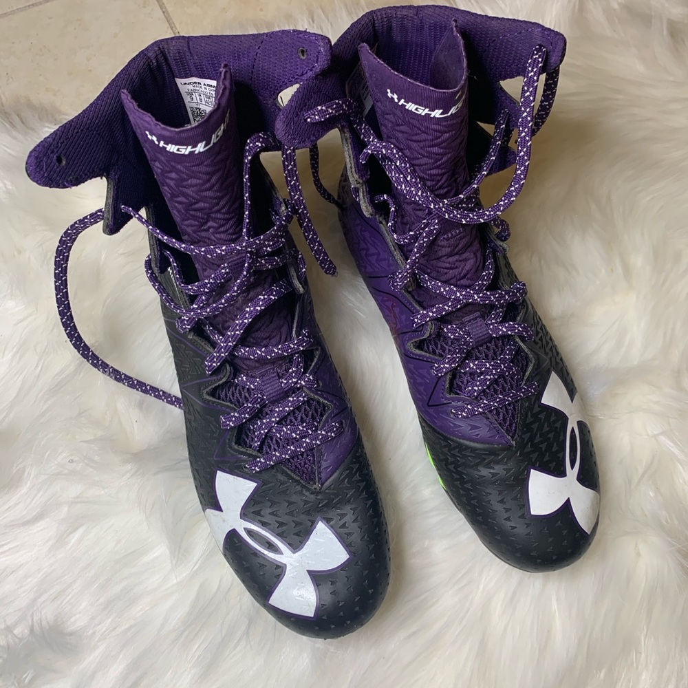 Under Armour boys cleats